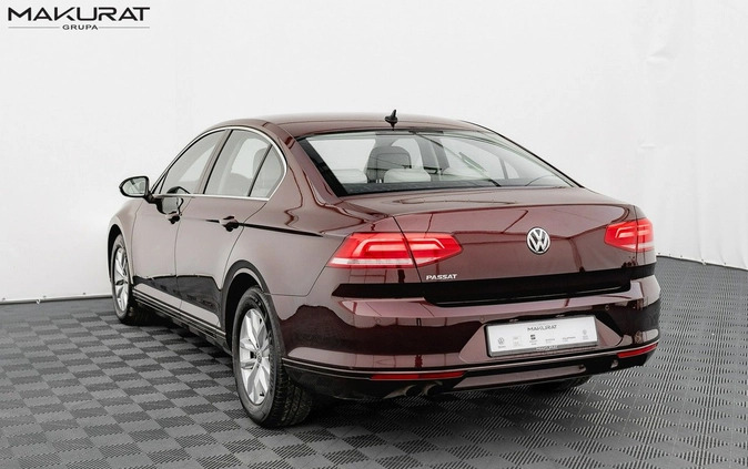 Volkswagen Passat cena 79900 przebieg: 114244, rok produkcji 2018 z Brzeg małe 704